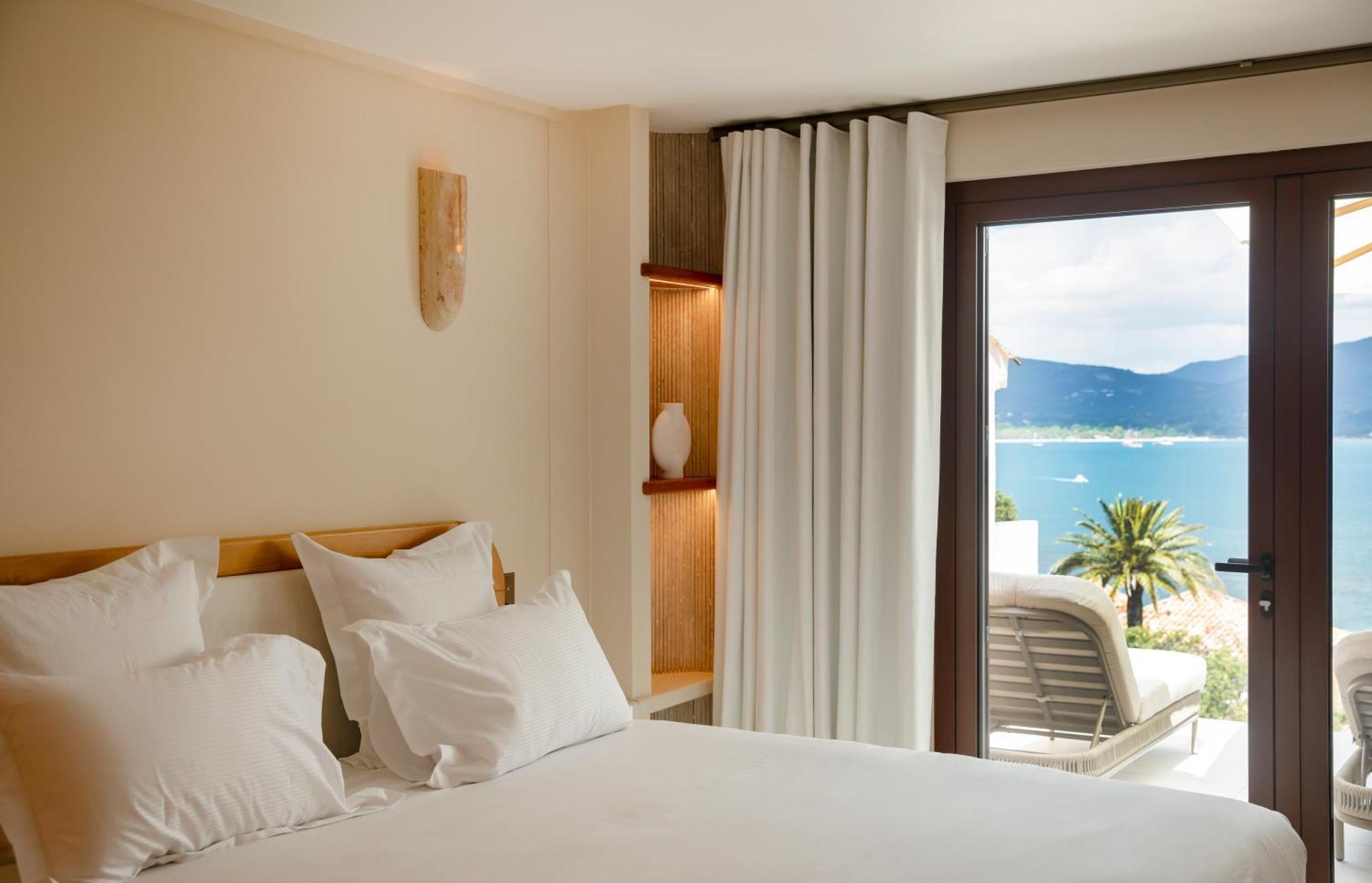 Tinah Saint-Tropez Hotel Exterior photo